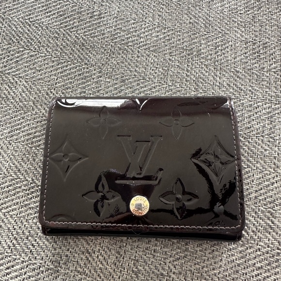 Louis Vuitton Vernis Card Holder - Picture 1 of 11